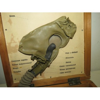 Sowjetische SchM-Gasmaske mit Filter aus der Kriegszeit - Ausbildungsset.. Espenlaub militaria